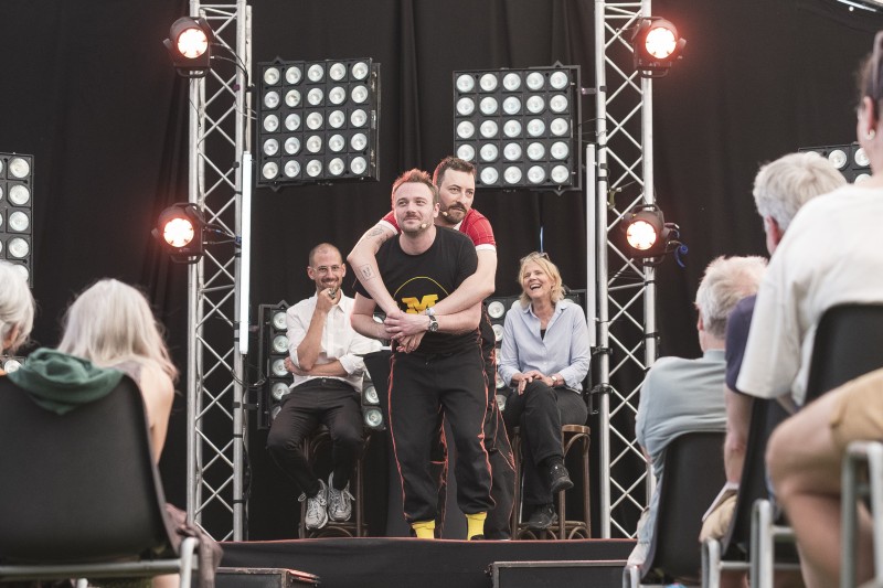 Match d'impro opposant l'équipe suisse à l'équipe belge